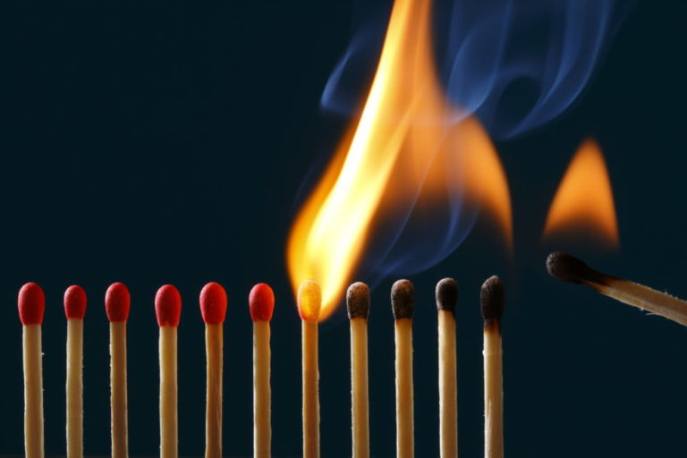 「マッチ」の意味とは?使い方から英語や類語までわかりやすく解説 スッキリ