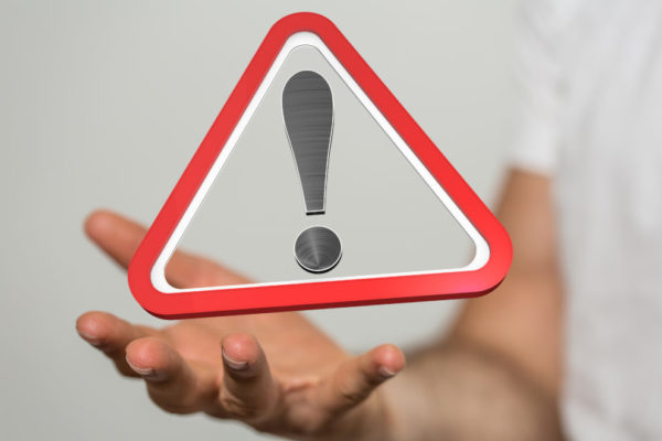 英語の “dangerous” と “risky” の違いとは?意味から使い方まで解説 – スッキリ